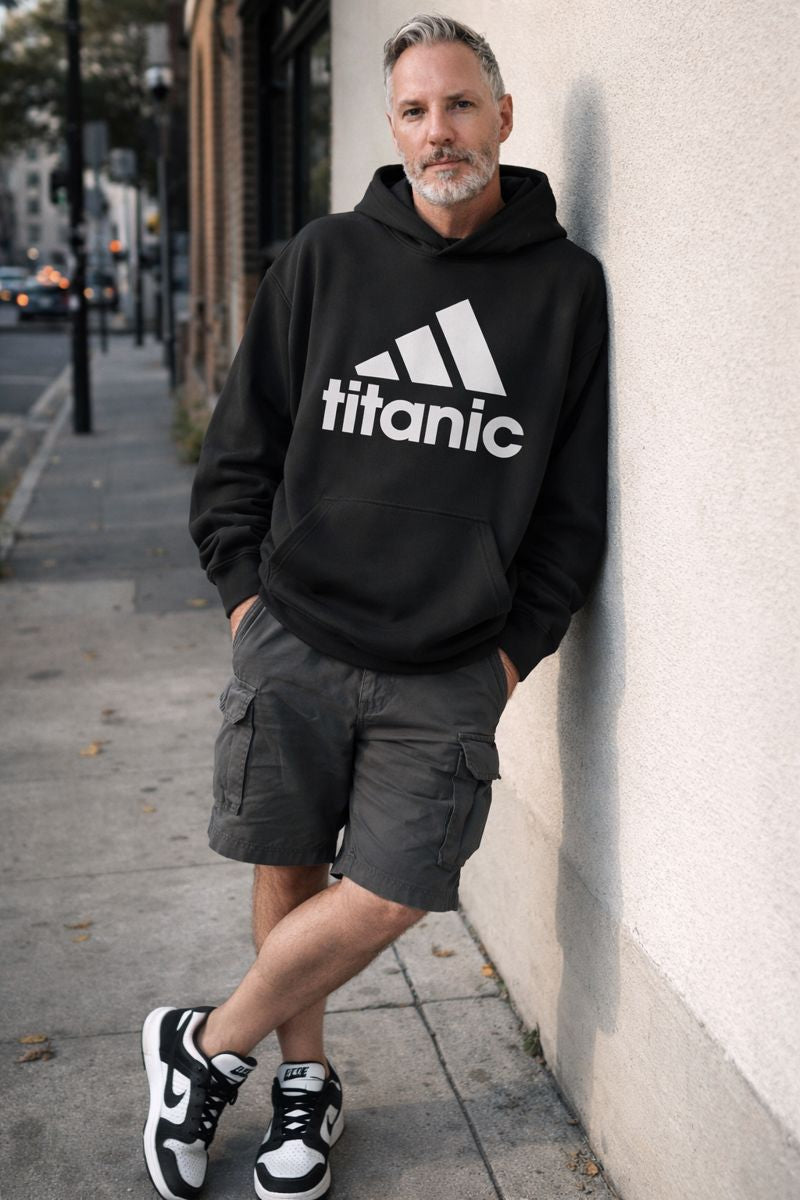 Oversized Streetwear Hoodie „Titanic“ – Parody Logo Print Unisex - Beatwear 71