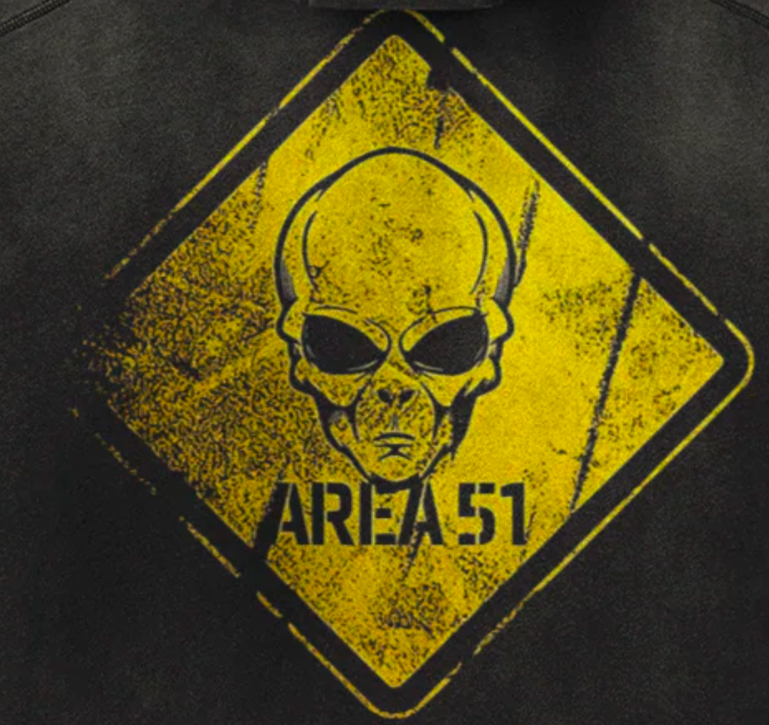 Oversized Streetwear Hoodie „Area 51“ – Alien Warning Sign Unisex - Beatwear 71