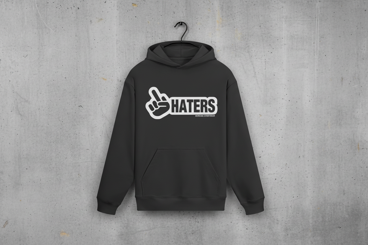 Oversized Streetwear Hoodie „Haters“ – Urban Statement Unisex