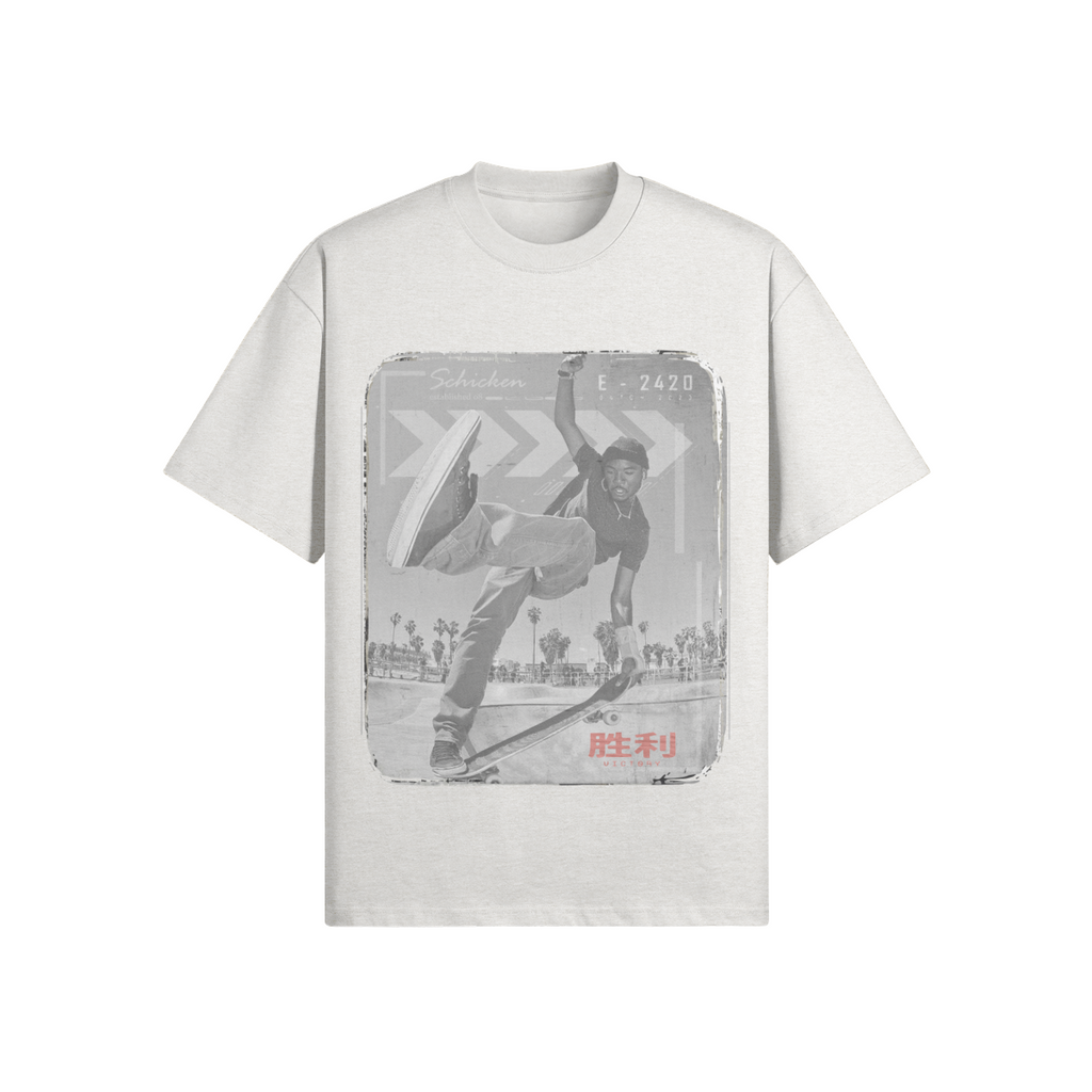 Retro Skater T-Shirt im Japan-Stil - Graustufen Action-Design - Beatwear 71