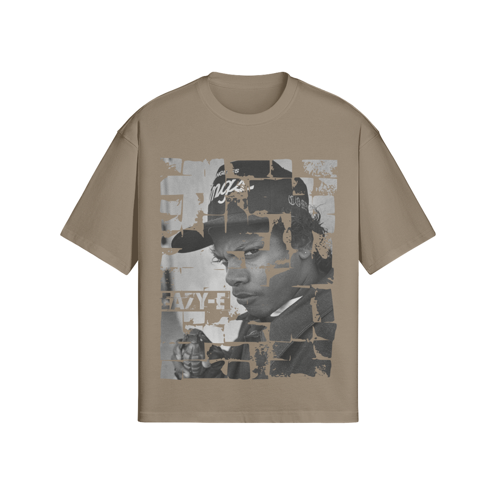 Oversized Streetwear T-Shirt „Eazy Street“ – Urban Photo Print Unisex - Beatwear 71