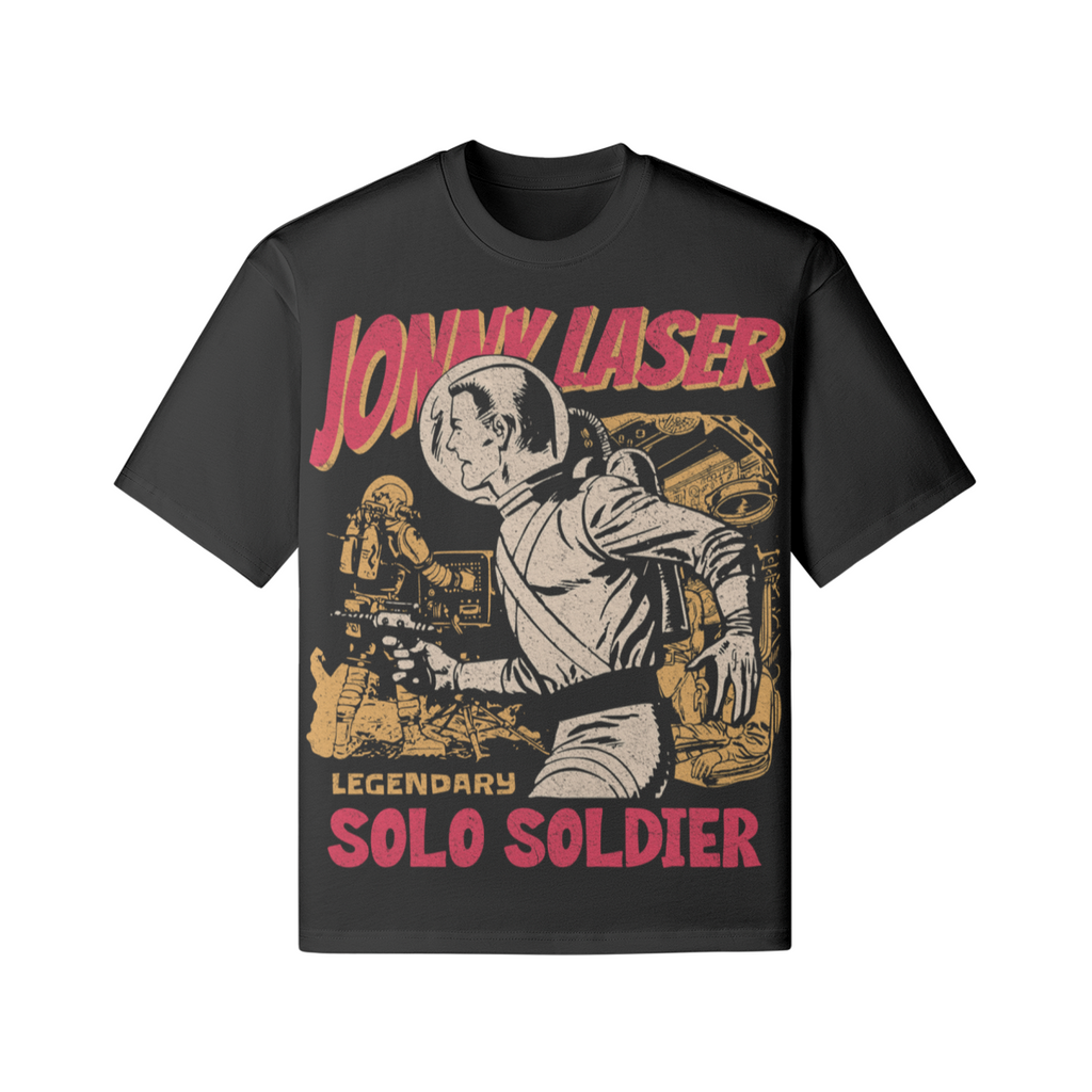 Oversized Streetwear T-Shirt „Johnny Laser – Solo Soldier“ – Comic Print Unisex - Beatwear 71