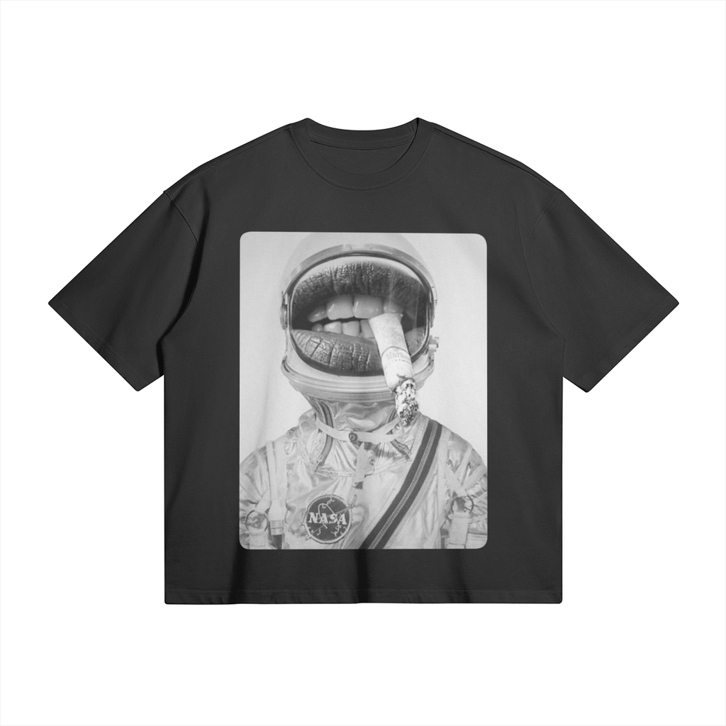 Oversized Streetwear T-Shirt „Lost Astronaut“ – Space Portrait Unisex - Beatwear 71